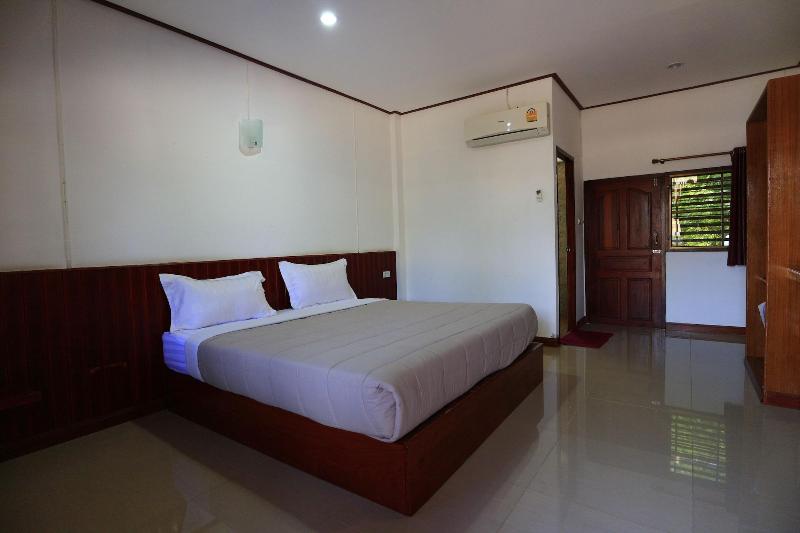 S Hotel image