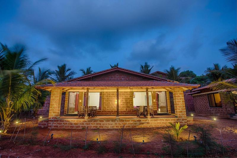 Beachfront Villas image