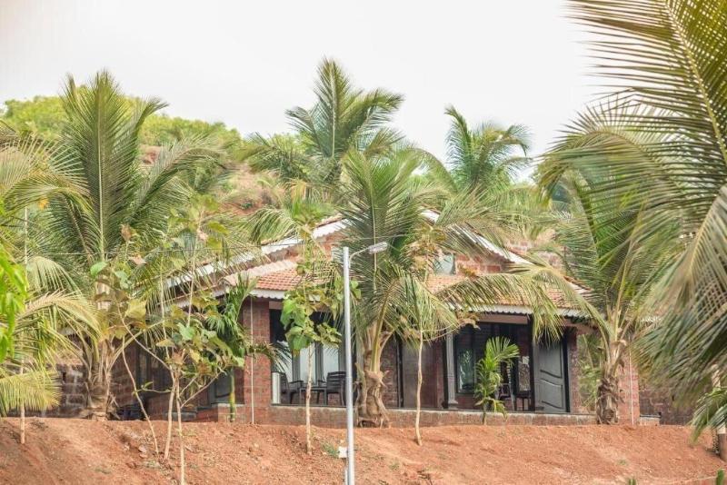Beachfront Villas image