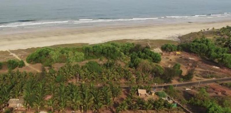 Beachfront Villas image