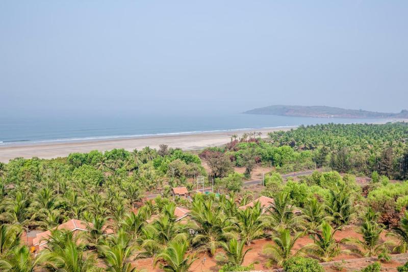 Beachfront Villas image