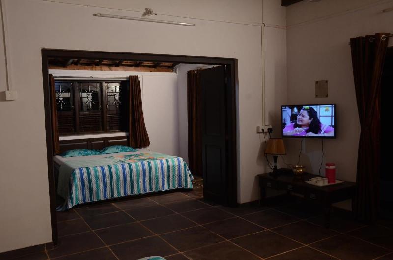 Beachfront Villas image