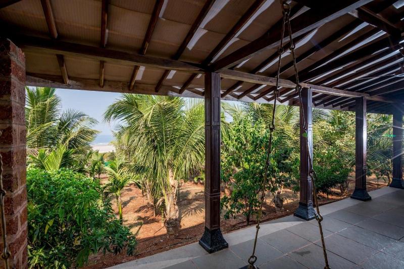 Beachfront Villas image