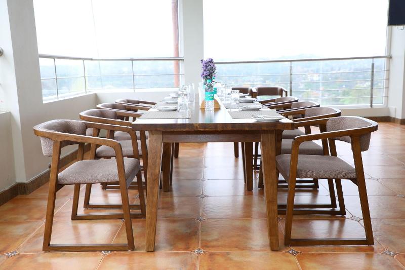 Lali Petals image