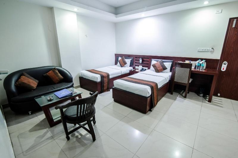 Hotel Avn Grand image