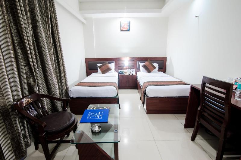 Hotel Avn Grand image