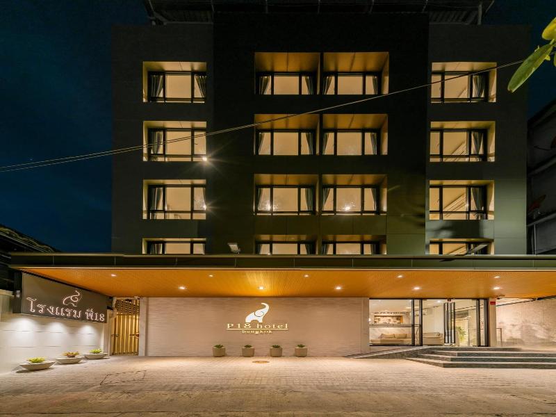 P18 Hotel image