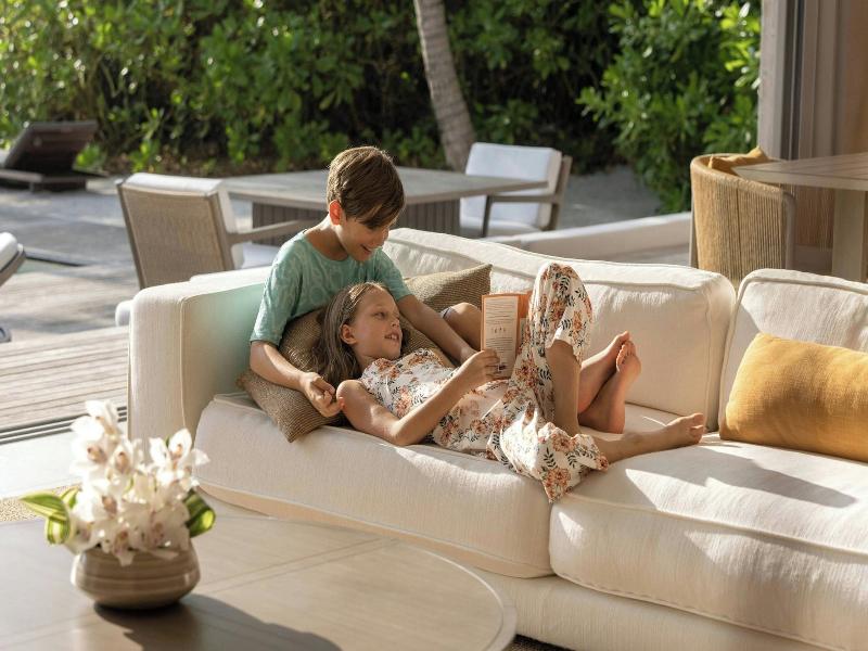The Ritz-Carlton Maldives, Fari Islands image