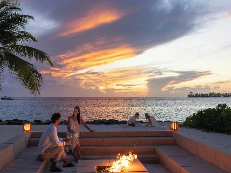 The Ritz-Carlton Maldives, Fari Islands image
