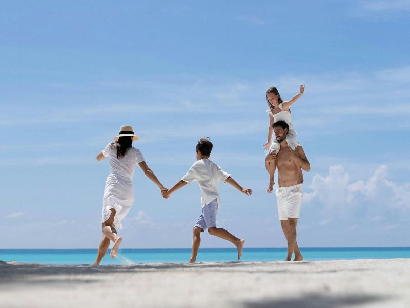 The Ritz-Carlton Maldives, Fari Islands image