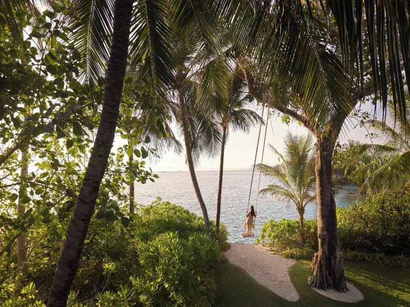 The Ritz-Carlton Maldives, Fari Islands image