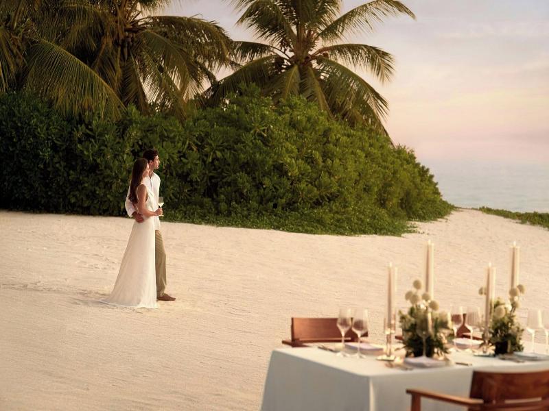 The Ritz-Carlton Maldives, Fari Islands image