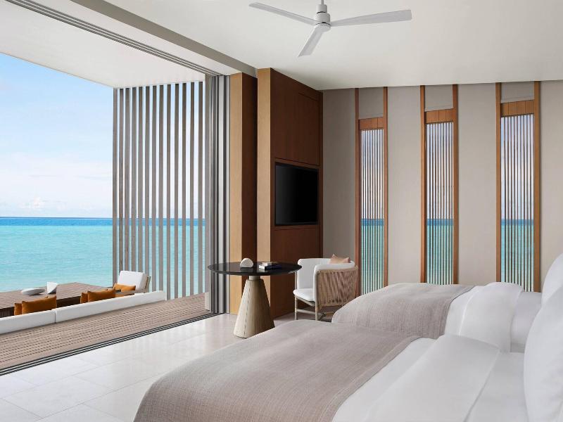 The Ritz-Carlton Maldives, Fari Islands image