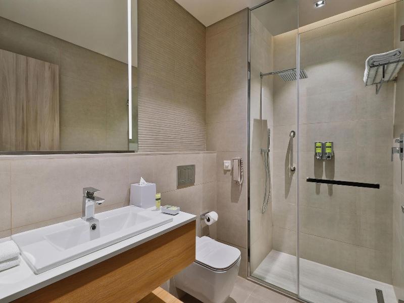 Element Al Jaddaf, Dubai image