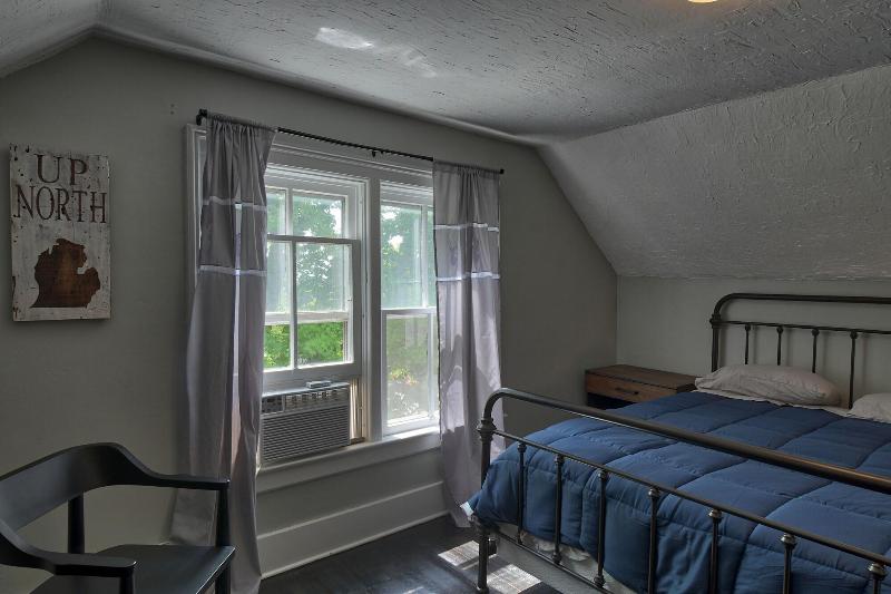 Charlevoix House image