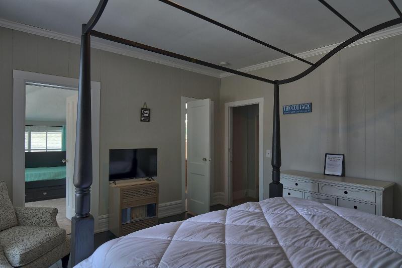 Charlevoix House image