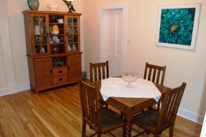 Dolan House B&B image
