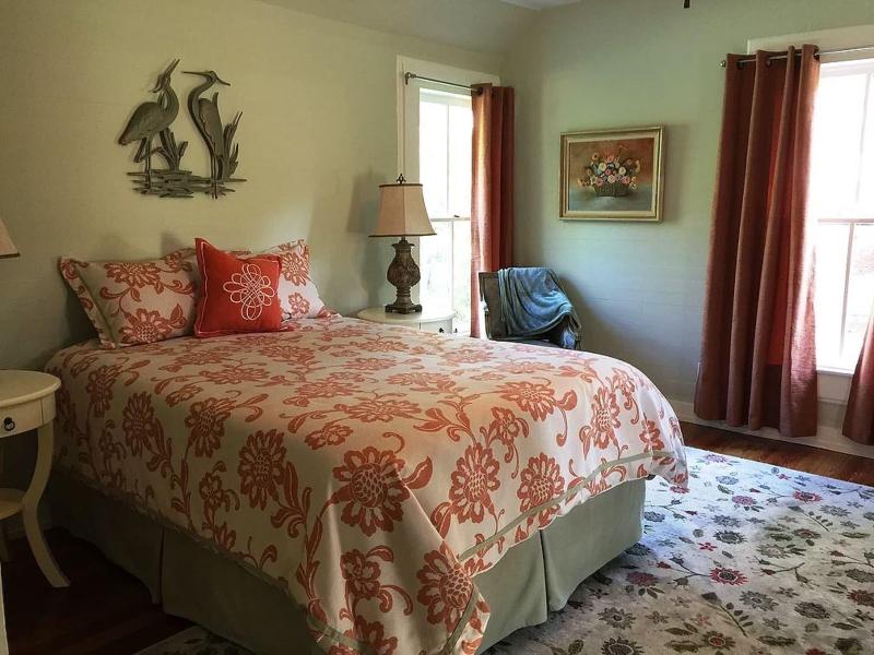 Dolan House B&B image