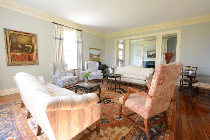 Woodville Bed And Breakfast image