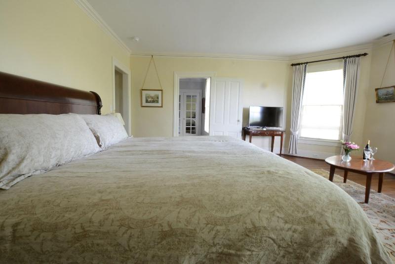 Woodville Bed And Breakfast image