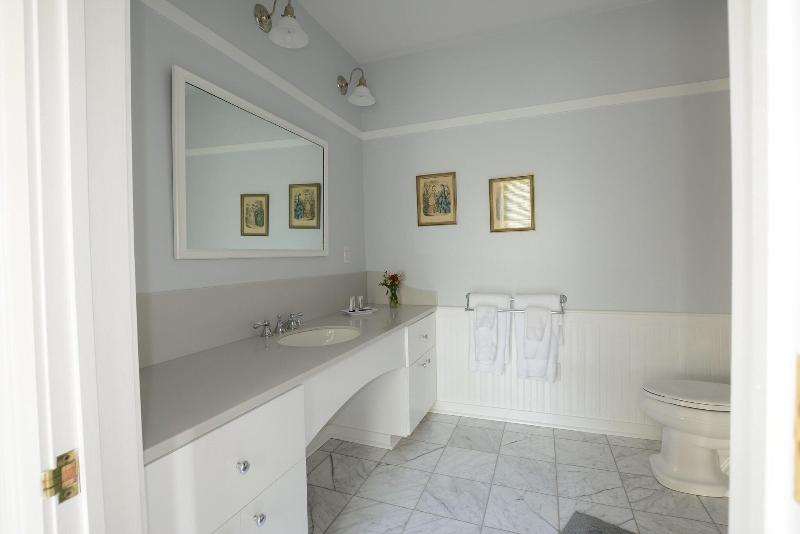 Woodville Bed And Breakfast image