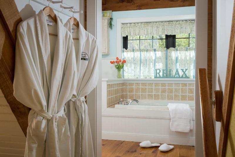 Tiffanys Bed & Breakfast image