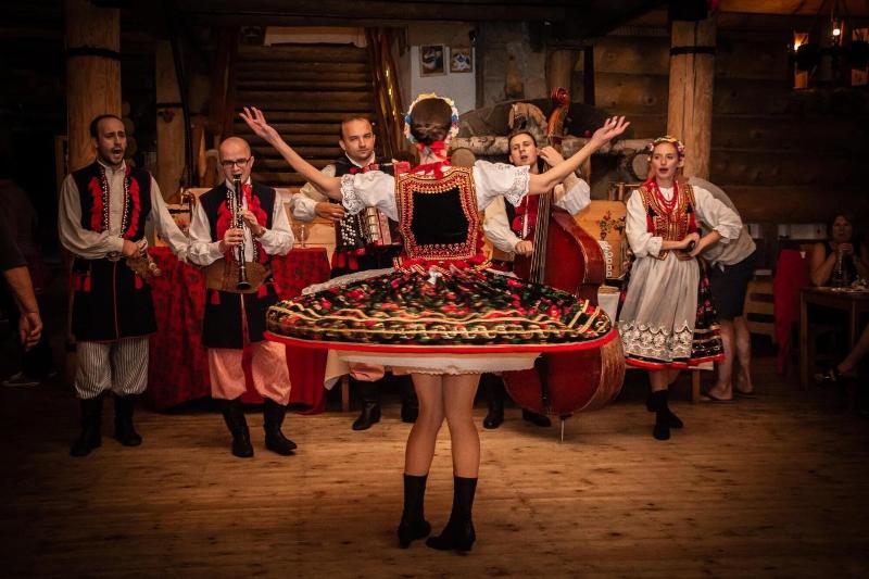 Skansen Holiday image