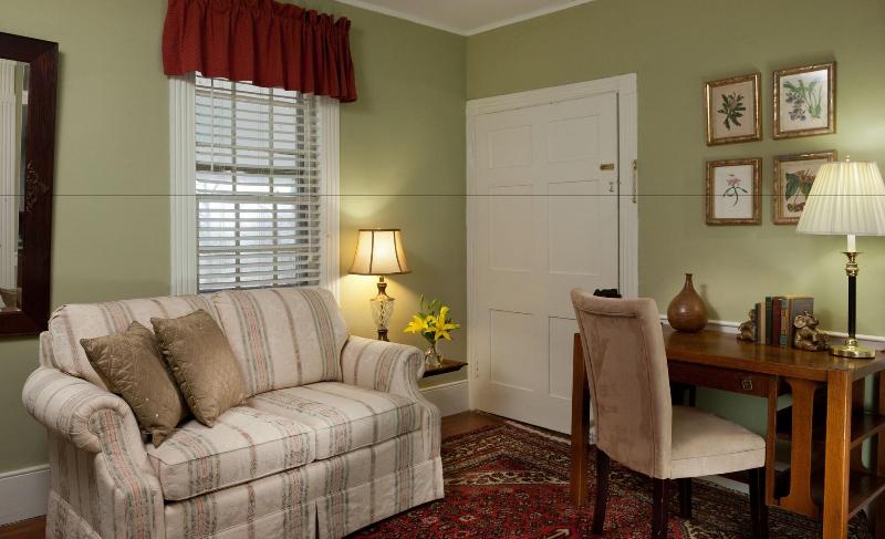 Inn And Tavern At Meander image