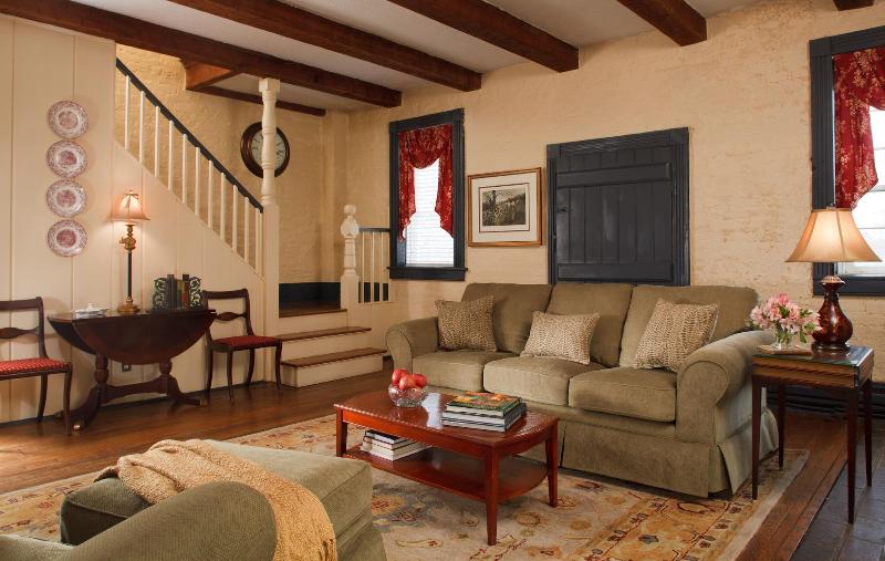 Inn And Tavern At Meander image