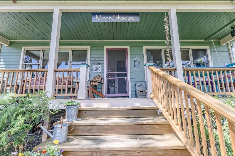 Moonshadow Bed And Breakfast — general view
