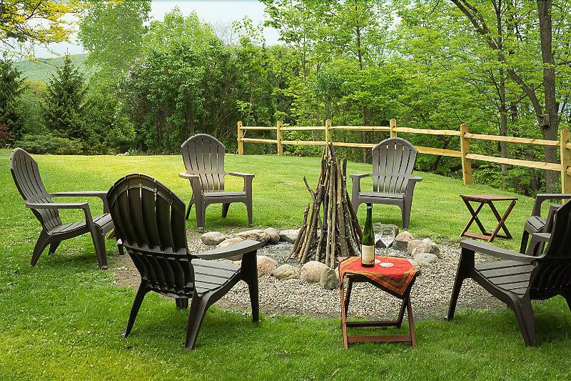 Moonshadow Bed And Breakfast image