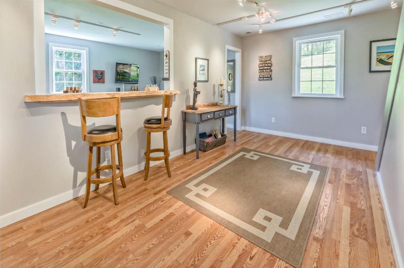 Moonshadow Bed And Breakfast image