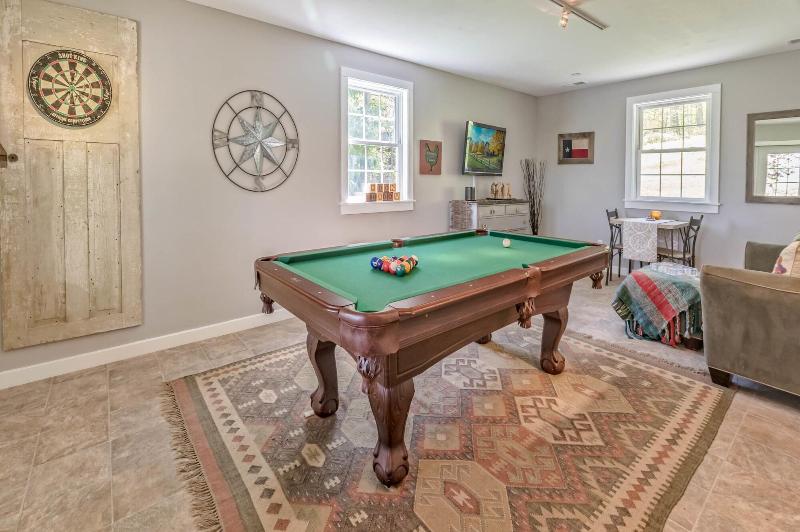 Moonshadow Bed And Breakfast image