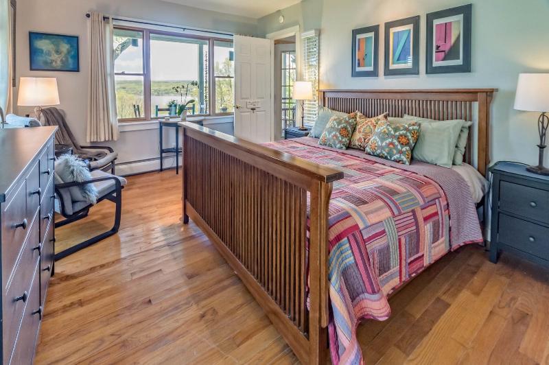 Moonshadow Bed And Breakfast image