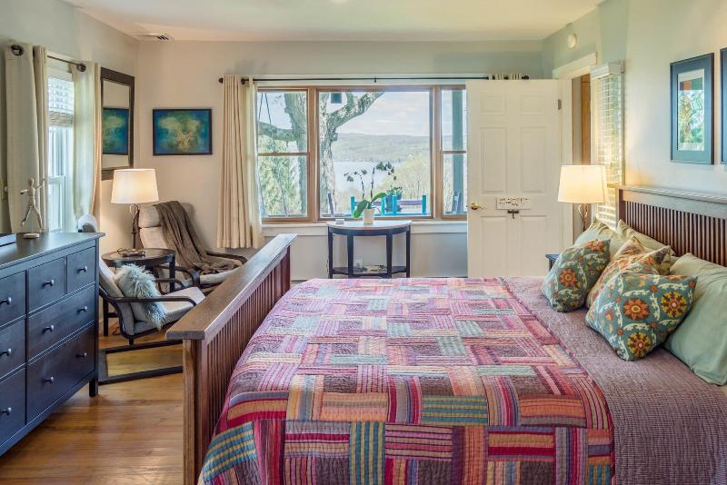 Moonshadow Bed And Breakfast image