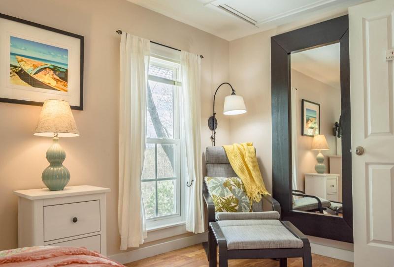 Moonshadow Bed And Breakfast image