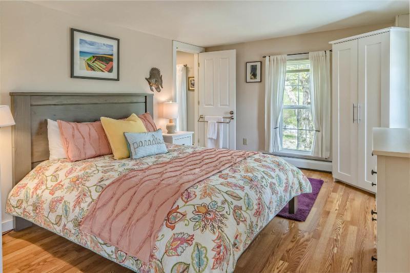 Moonshadow Bed And Breakfast image