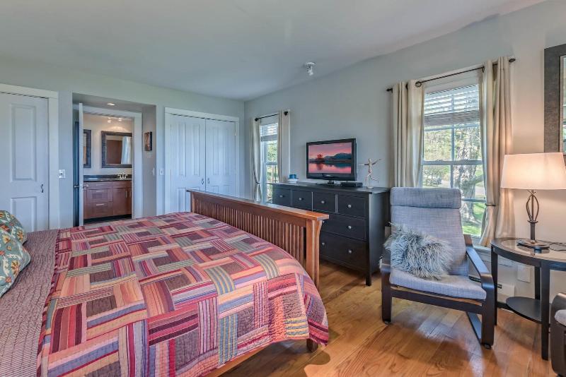 Moonshadow Bed And Breakfast image