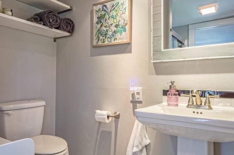 Moonshadow Bed And Breakfast image