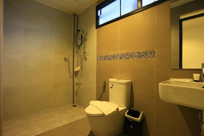 Azz Hotel image