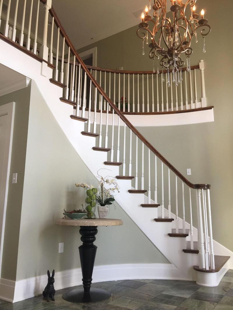 The B & B at Queenslake image