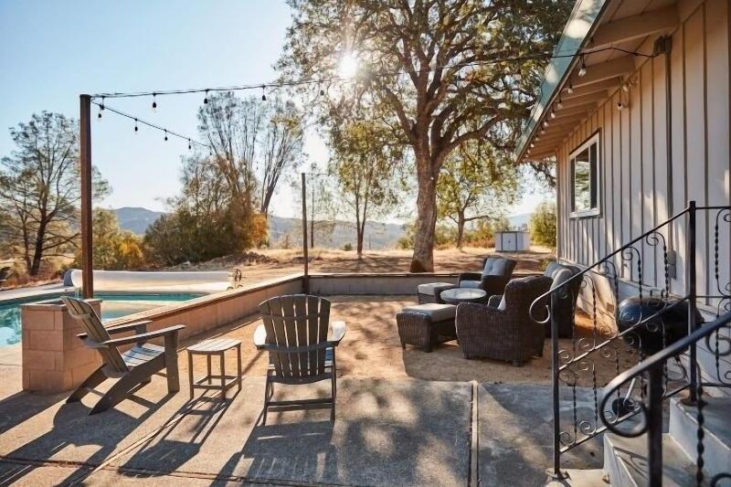 Bed & Barrel at Stonehouse Cellars image