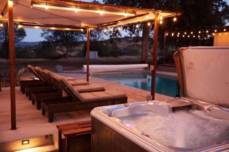 Bed & Barrel at Stonehouse Cellars image