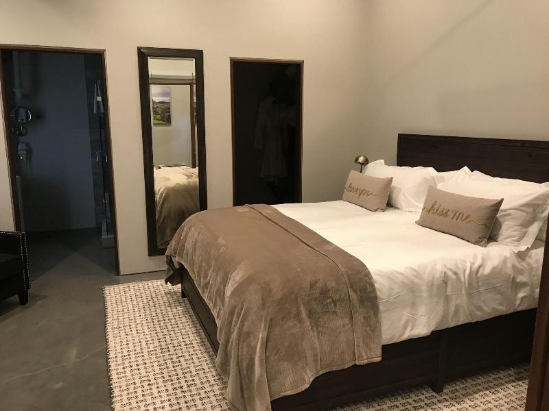 Bed & Barrel at Stonehouse Cellars image