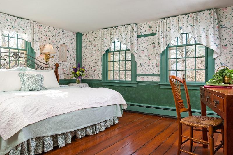 Stonecroft Country Inn image