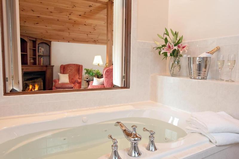 Stonecroft Country Inn image