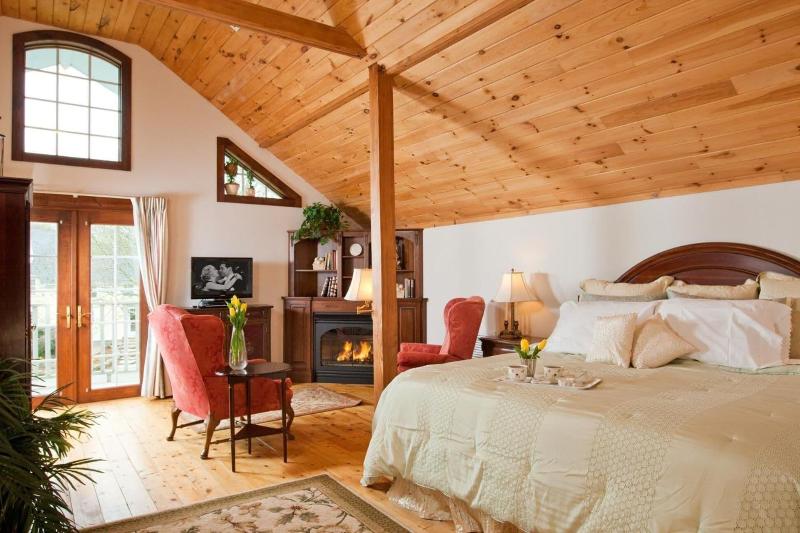 Stonecroft Country Inn image