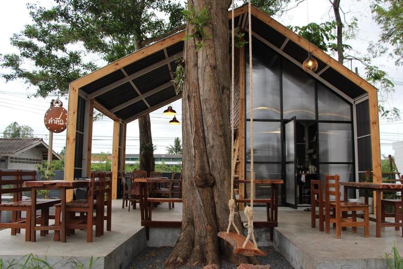 Lumluek Boutique Resort image