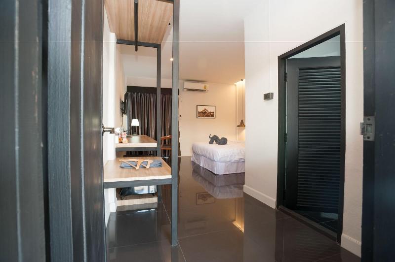 Lumluek Boutique Resort image