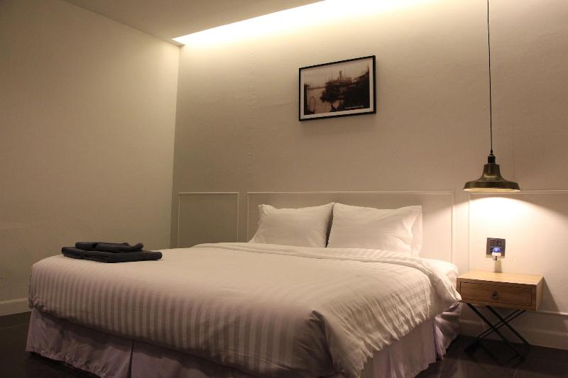 Lumluek Boutique Resort image